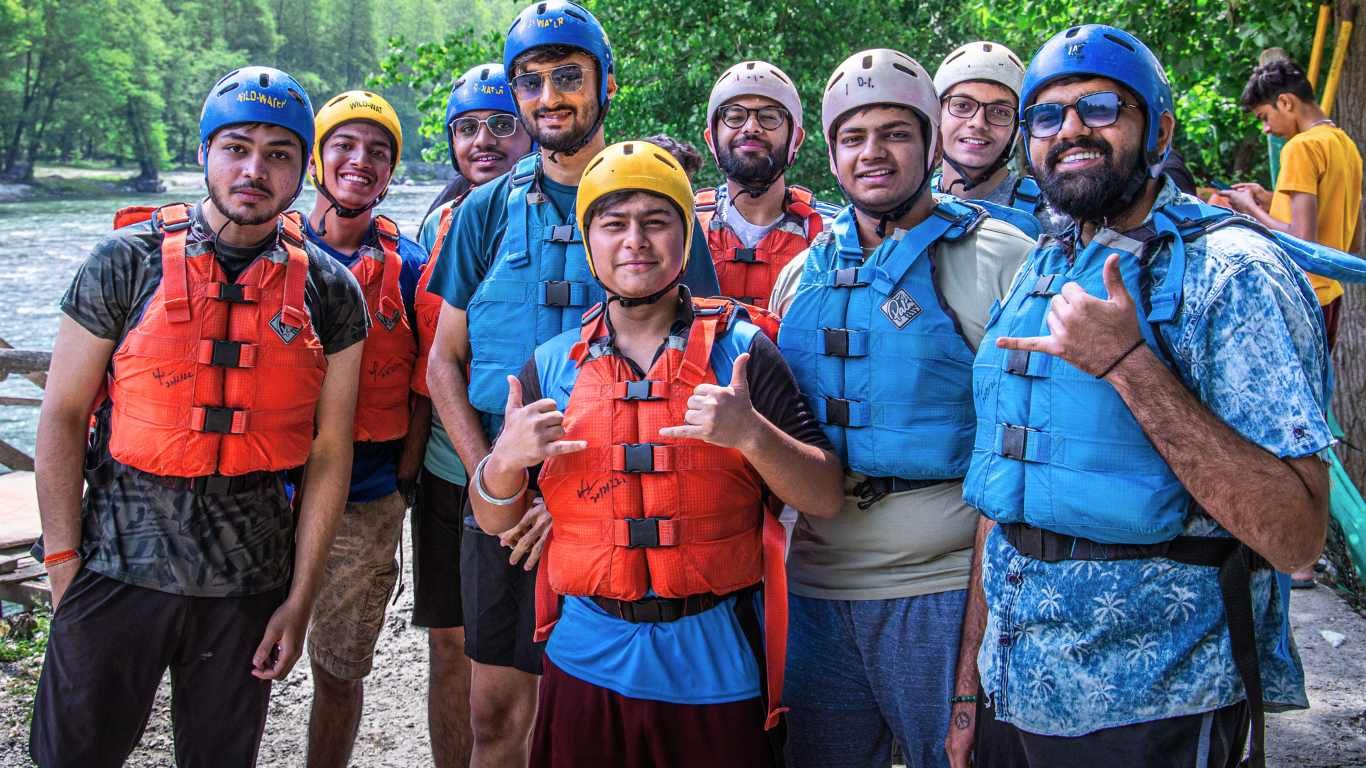 Manly Raft River Rafting in Manali - Lowest Price Guaranteed